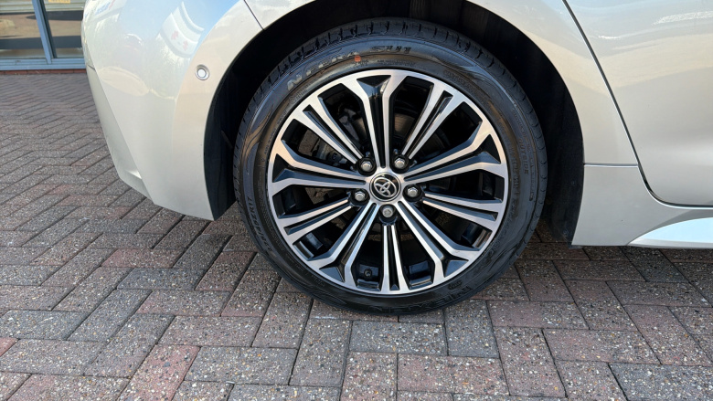 Toyota Corolla 2.0 VVT-i Hybrid Design 5dr CVT Hybrid Hatchback